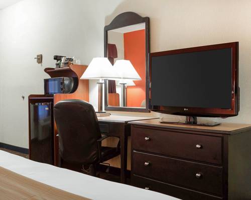 Imagen de la habitación del Hotel Quality Inn and Suites near Six Flags - Austell. Foto 9