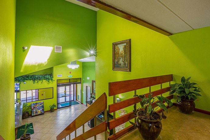 Imagen de los interiores del Hotel Quality Inn and Suites near Six Flags East, Six Flags Area. Foto 15