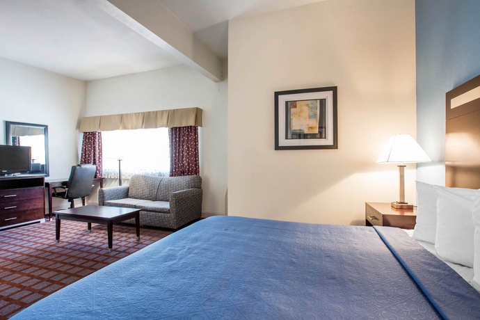 Imagen de la habitación del Hotel Quality Inn near Mammoth Mountain Ski Resort. Foto 7