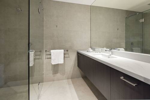 Imagen de la habitación del Hotel Quality Lakeside. Foto 5