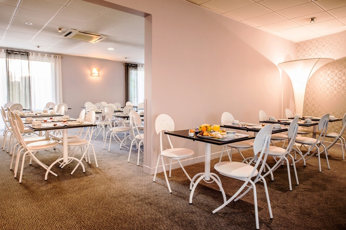 Imagen del bar/restaurante del Hotel Quality Pau Centre Bosquet. Foto 2