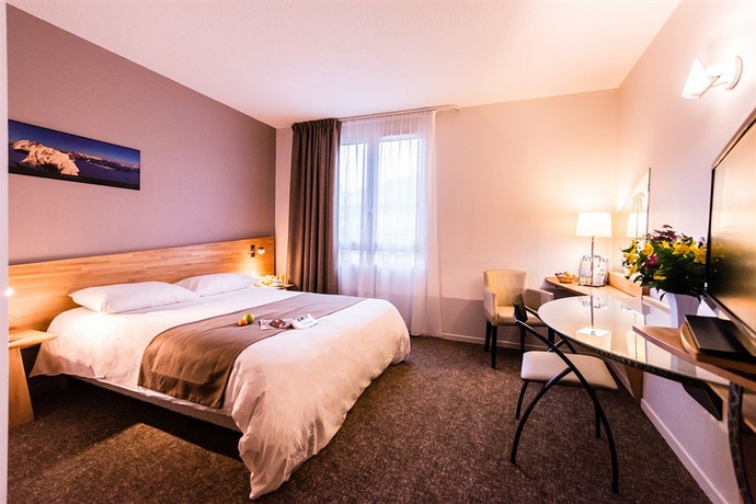 Imagen de la habitación del Hotel Quality Pau Centre Bosquet. Foto 13