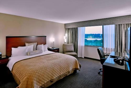 Imagen de la habitación del Hotel Quality Philadelphia Airport. Foto 16