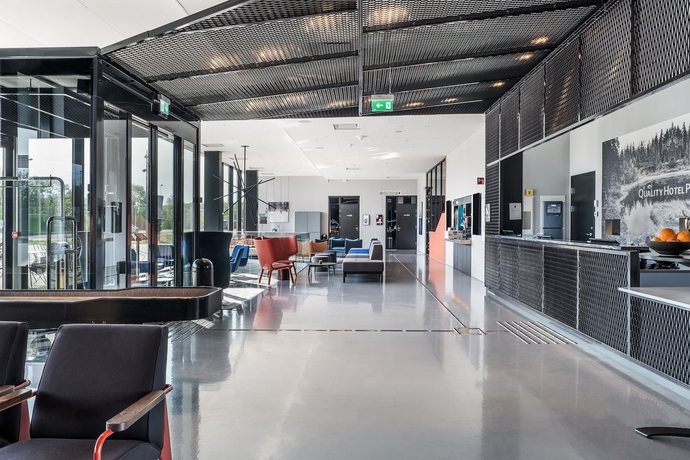 Imagen del bar/restaurante del Hotel Quality Pond. Foto 4