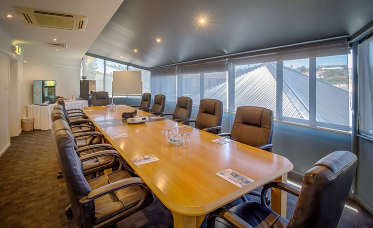 Imagen de los interiores del Hotel Quality Resort Sorrento Beach. Foto 10