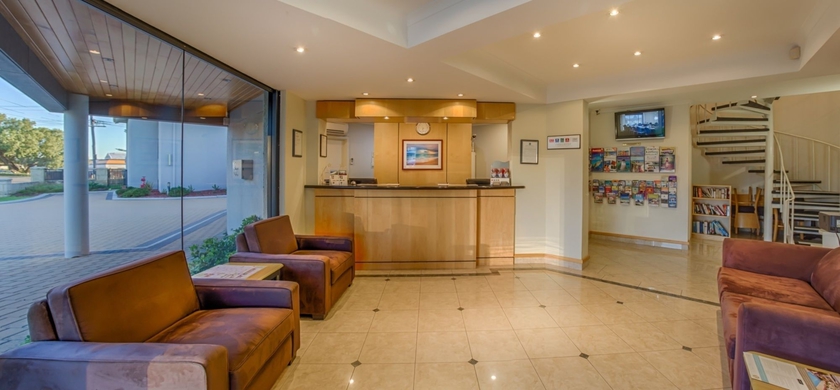 Imagen de los interiores del Hotel Quality Resort Sorrento Beach. Foto 11