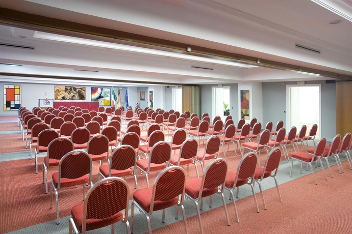 Imagen de los interiores del Hotel Quality Rouge Et Noir Roma. Foto 11