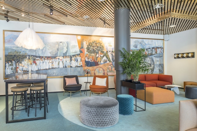 Imagen del bar/restaurante del Hotel Quality Royal Corner. Foto 3