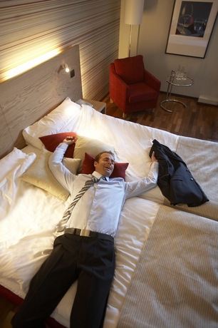 Imagen de la habitación del Hotel Quality Royal Corner. Foto 13