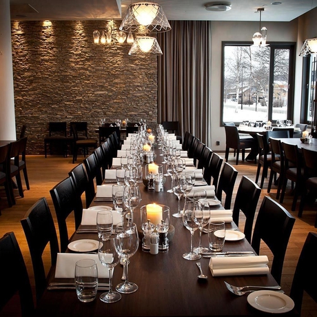 Imagen del bar/restaurante del Hotel Quality Skifer. Foto 3