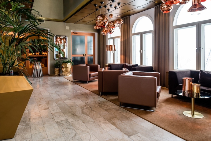 Imagen de los interiores del Hotel Quality Statt. Foto 13