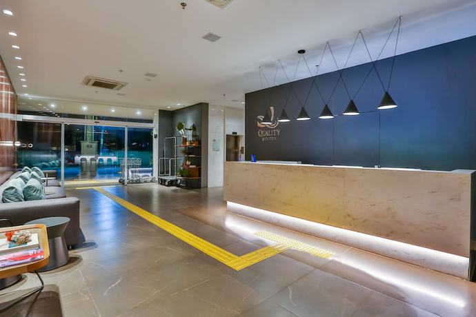 Imagen de los interiores del Hotel Quality Su&iacute;tes Jo&atilde;o Pessoa. Foto 17