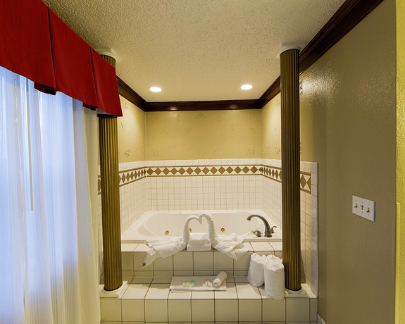 Imagen de la habitación del Hotel Quality Suites Addison - Dallas. Foto 6