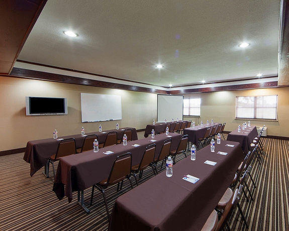Imagen de los interiores del Hotel Quality Suites Addison - Dallas. Foto 11