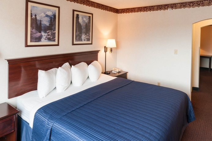Imagen de la habitación del Hotel Quality Suites Albuquerque Airport. Foto 8