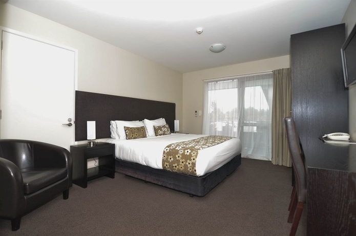 Imagen de la habitación del Hotel Quality Suites Amore. Foto 10