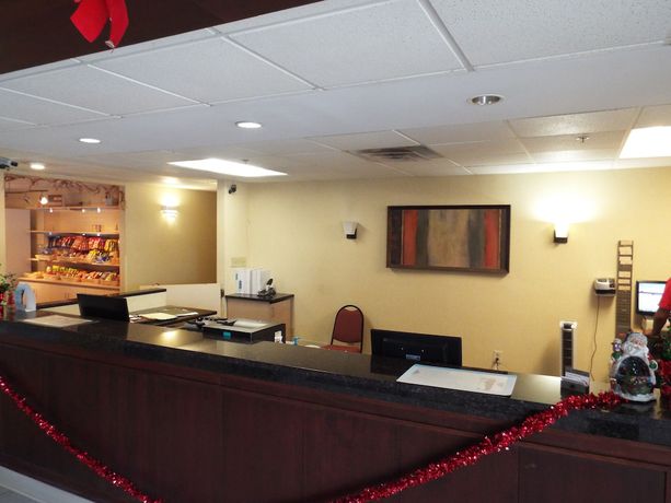 Imagen de los interiores del Hotel Quality Suites Atlanta Airport East. Foto 14