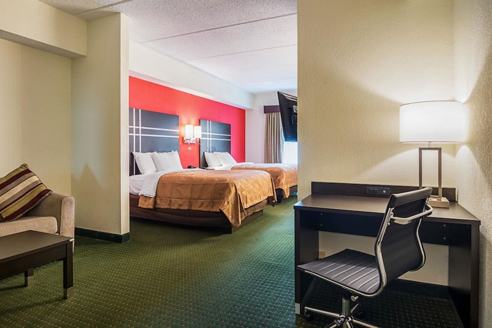 Imagen de la habitación del Hotel Quality Suites Atlanta Airport East. Foto 12