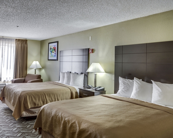 Imagen de los interiores del Hotel Quality Suites Baton Rouge East - Denham Springs. Foto 12