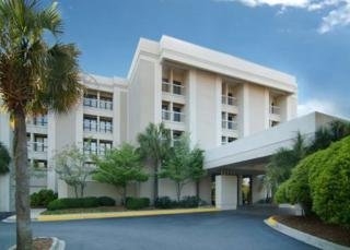 Imagen general del Hotel Quality Suites Convention Center. Foto 1
