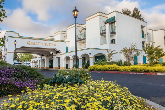 Imagen general del Hotel Quality Suites Downtown San Luis Obispo. Foto 6