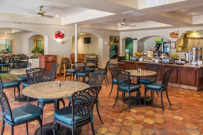 Imagen general del Hotel Quality Suites Downtown San Luis Obispo. Foto 9