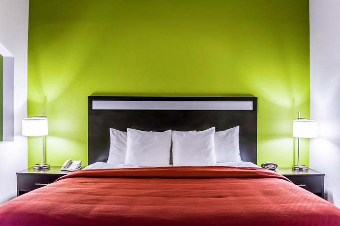 Imagen de la habitación del Hotel Quality Suites Fort Myers - I-75. Foto 7