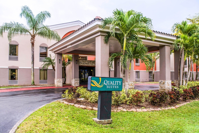 Imagen general del Hotel Quality Suites Fort Myers - I-75. Foto 1