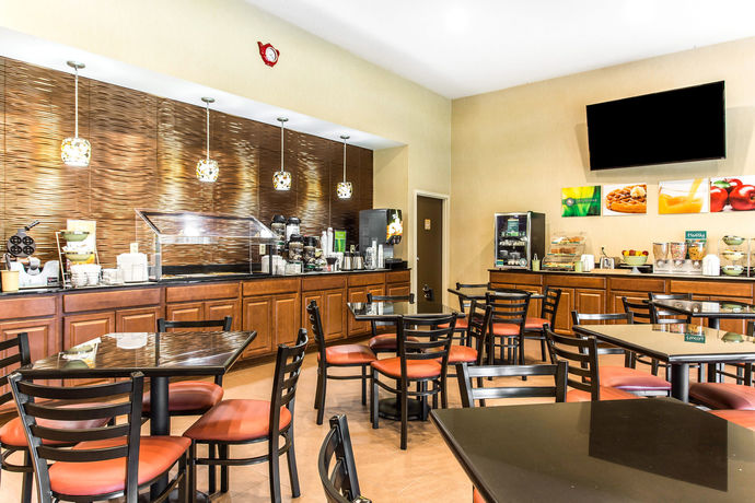 Imagen de la habitación del Hotel Quality Suites, Hickory. Foto 3