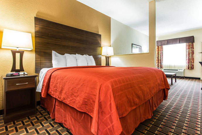 Imagen de la habitación del Hotel Quality Suites, Hickory. Foto 5