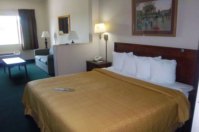 Imagen de la habitación del Hotel Quality Suites, Hickory. Foto 6
