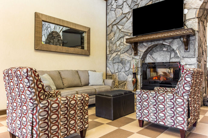 Imagen de los interiores del Hotel Quality Suites, Hickory. Foto 11