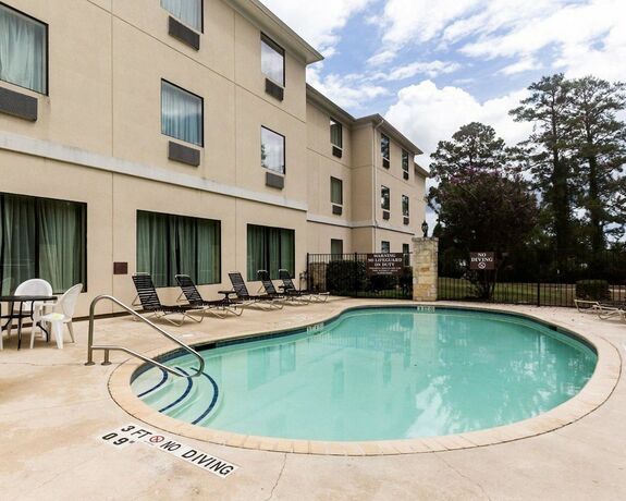 Imagen general del Hotel Quality Suites, Huntsville . Foto 6