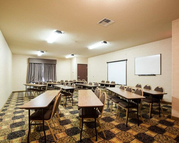 Imagen general del Hotel Quality Suites, Huntsville . Foto 8