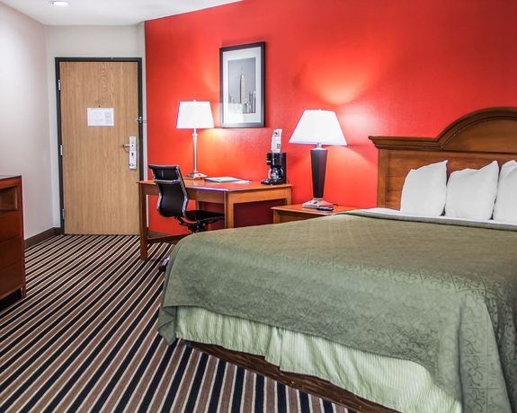 Imagen de la habitación del Hotel Quality Suites I-44. Foto 10