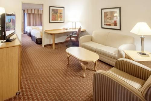 Imagen de la habitación del Hotel Quality Suites - Lansing. Foto 4