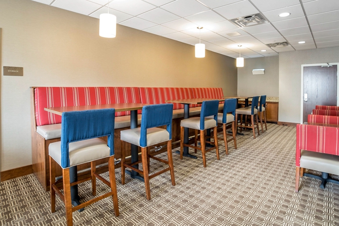 Imagen del bar/restaurante del Hotel Quality Suites Moab Near Arches National Park. Foto 3