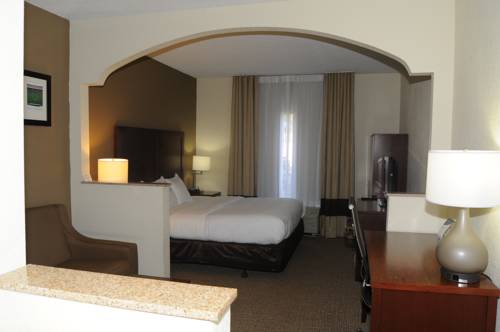 Imagen de la habitación del Hotel Quality Suites, Morristown area. Foto 5