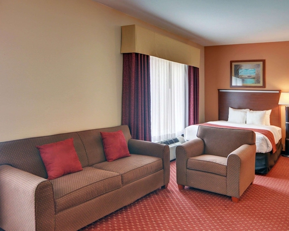 Imagen de la habitación del Hotel Quality Suites Near Cedar Creek Lake. Foto 5