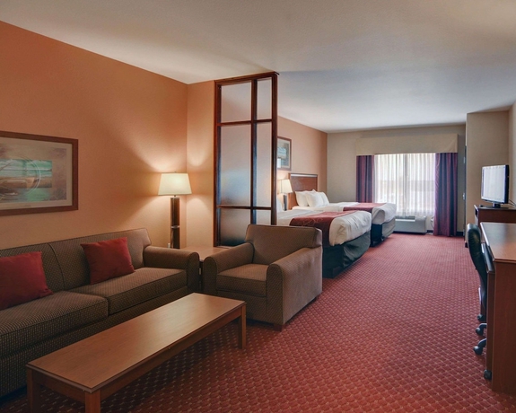Imagen de la habitación del Hotel Quality Suites Near Cedar Creek Lake. Foto 8