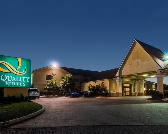 Imagen de los exteriores del Hotel Quality Suites North. Foto 14