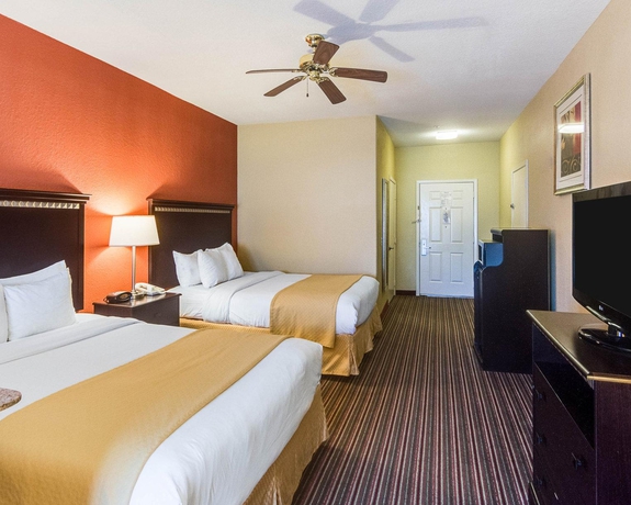 Imagen de la habitación del Hotel Quality Suites North. Foto 13