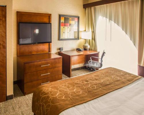 Imagen de la habitación del Hotel Quality Suites Nyc Gateway. Foto 5