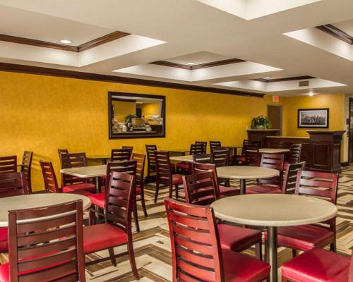 Imagen general del Hotel Quality Suites Nyc Gateway. Foto 3