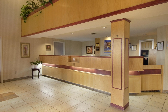 Imagen de los interiores del Hotel Quality Suites Quebec. Foto 9