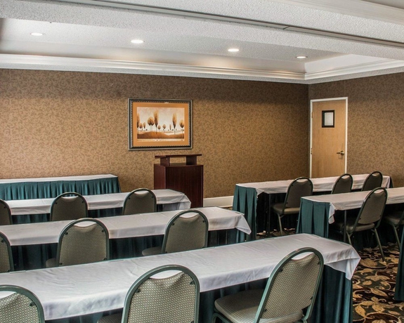 Imagen de los interiores del Hotel Quality Suites, San Antonio. Foto 9