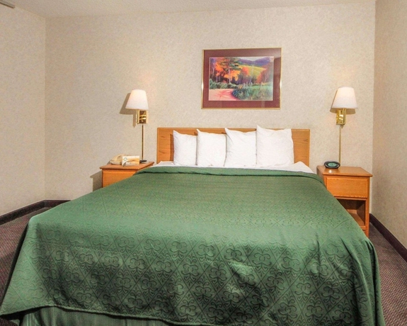 Imagen de la habitación del Hotel Quality Suites San Diego Otay Mesa. Foto 3