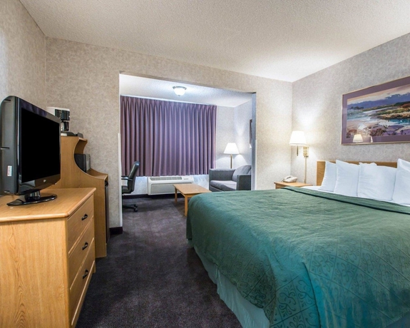 Imagen de la habitación del Hotel Quality Suites San Diego Otay Mesa. Foto 13