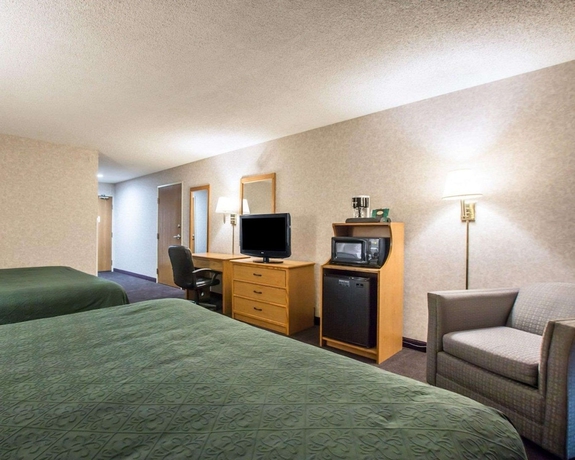 Imagen de la habitación del Hotel Quality Suites San Diego Otay Mesa. Foto 16