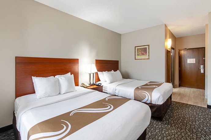 Imagen de la habitación del Hotel Quality Suites South. Foto 12